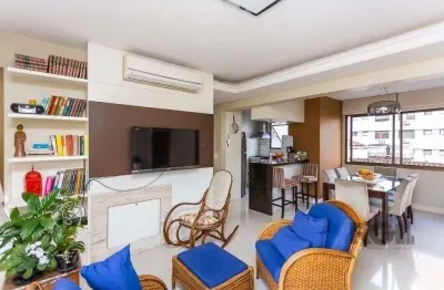 Apartamento 3 dormitórios, 1 suíte, 2 vagas - 74,91m² no bairro petrópolis