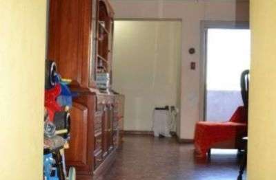 Apartamento em porto alegre, no bairro cidade baixa, com 2 dormitório(s), e 2 banheiros, à venda.