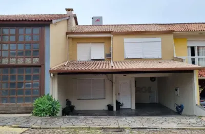 Casa em condomínio fechado com 3 quartos à venda na Rua Martim Afonso, 115, Santo Antônio, Porto Alegre