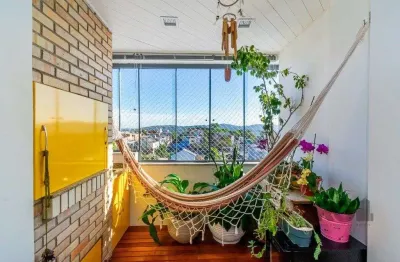Apartamento 2 dormitórios, 1 vaga no alto petrópolis