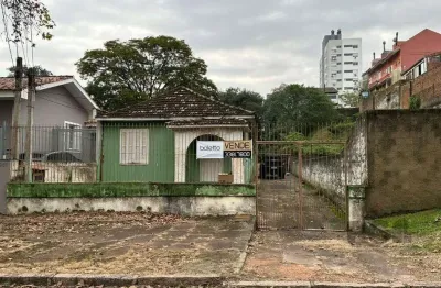 Terreno à venda na Rua São Marcos, 221, Bom Jesus, Porto Alegre