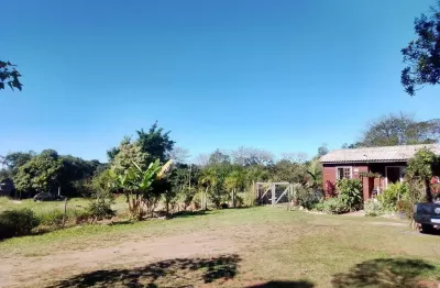 Casa com 2 quartos à venda na Avenida do Lami, 6455, Lami, Porto Alegre