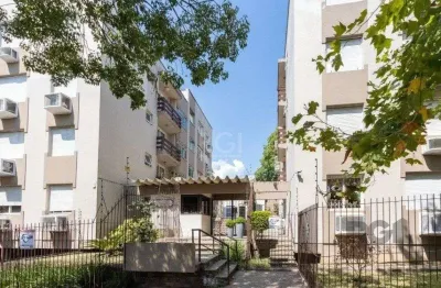 Apartamento com 2 quartos à venda na Rua Doutor Castro de Menezes, 940, Vila Assunção, Porto Alegre