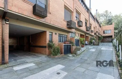 Casa em condomínio fechado com 3 quartos à venda na Avenida Jacuí, 978, Cristal, Porto Alegre