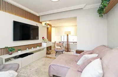 Apartamento com 3 quartos à venda na Rua Sinimbú, 117, Petrópolis, Porto Alegre