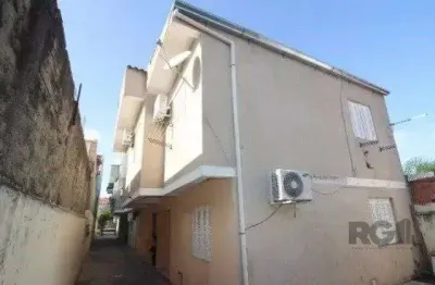 Casa em condomínio fechado com 3 quartos à venda na Rua Barão do Amazonas, 3071, Partenon, Porto Alegre
