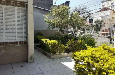 Casa com 3 quartos, 4 vagas e 159m² - rua general caldwell - menino deus, porto alegre