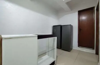 Sala comercial no bairro centro histórico em porto alegre para alugar