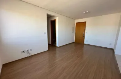 Apartamento com 2 quartos para alugar na Travessa Escobar, 193, Camaquã, Porto Alegre