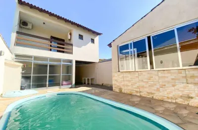 Casa / 3 quartos / 1 suíte / piscina / cgurrasqueira / 4 vagas / porto verde / jardim algarve / alvorada / rs