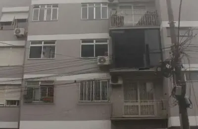 Apto 2 dormitórios semi-mobiliado próximo ao iguatemi