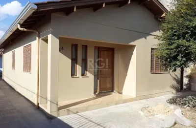 Casa para venda - 170m², 3 dormitórios, sendo 1 suites, 2 vagas - feitoria