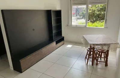 Apartamento com 01 quarto e 01 vaga escriturada no bairro jardim do salso