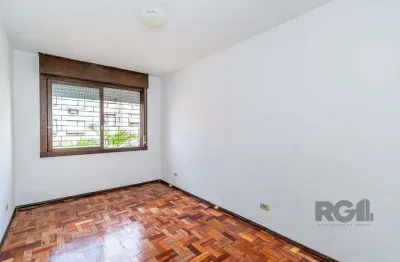 Apartamento de 02 dormitórios, sala, cozinha área de serviço, pronto para morar