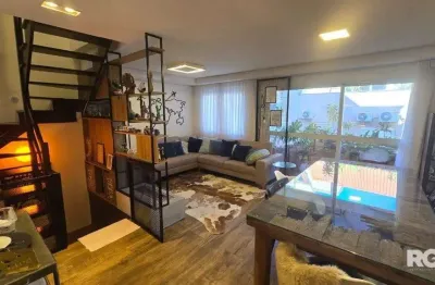 Casa em condomínio, com 3 dormitórios, sendo 1 suíte, 2 vagas, no bairro pedra redonda, em porto alegre, rs