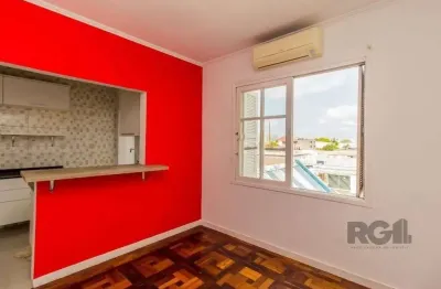 Apartamento com 1 quarto à venda na Avenida Cairu, 1230, Navegantes, Porto Alegre