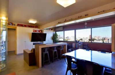 Excelente apartamento de 3 dormitórios sendo 1 suíte e 2 vagas no higienópolis.