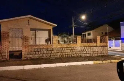 Casa com 3 quartos à venda na Rua Pedro Álvares Cabral, 76, Nossa Senhora das Graças, Canoas