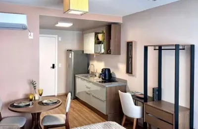 Apartamento à venda na Rua Silva Jardim, 773, Auxiliadora, Porto Alegre