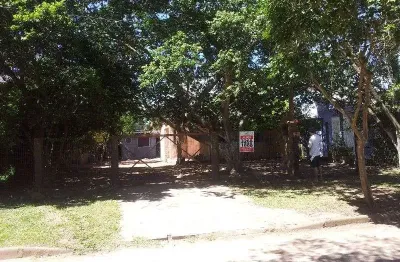 Casa com 2 quartos à venda na Avenida Beira Rio, 520, Lami, Porto Alegre