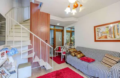 Casa em condomínio fechado com 3 quartos à venda na Rua Professor Carvalho Freitas, 301, Teresópolis, Porto Alegre