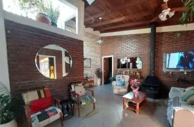 Casa com 3 quartos à venda na Rua Eugênio Ramos, 985, Tarumã, Viamão