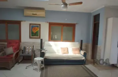 Casa com 3 quartos à venda na Rua Mem de Sá, 503, Nossa Senhora das Graças, Canoas