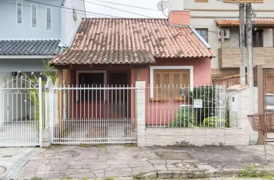 Casa com 2 quartos à venda na Rua Edgar Sanches Laurent, 76, Hípica, Porto Alegre