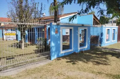 Casa em terreno amplo na praia do laranjal, pelotas 4 quadras da praia