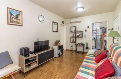 Apartamento com 2 quartos à venda na Rua Mariante, 856, Rio Branco, Porto Alegre