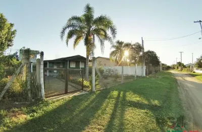 Casa com 2 quartos à venda na Rua Oito Mil e Quinze, 220, Lageado, Porto Alegre