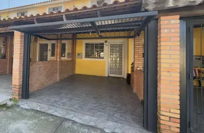 Casa com 2 quartos à venda na Avenida Edgar Pires de Castro, 2600, Hípica, Porto Alegre