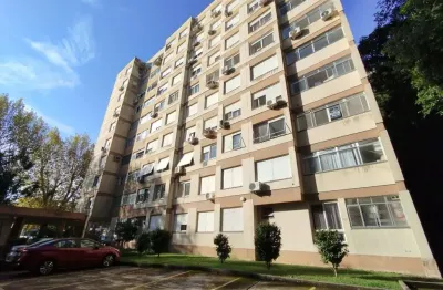 Apartamento 2 dormitórios, closet, 2 banheiros, dep. empregada vista, para o guaíba.