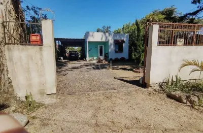 Casa com 2 quartos à venda na Rua Marino Barcelos, 263, Lami, Porto Alegre