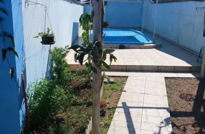 Casa com 3 quartos à venda na Rua Cangucu, 712, Mathias Velho, Canoas