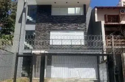 Casa com 3 dormitórios e suíte à venda no bairro medianeira - porto alegre/rs