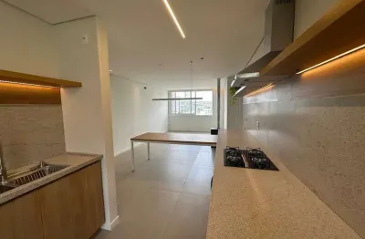 Vende-se apartamento com 3 quartos (2 suítes), 104,6m² e 1 vaga – petrópolis