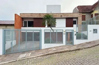 Residência, ótimo padrão com 4 suítes nos altos do jardim isabel, com vista perene para o guaiba e por-do-sol