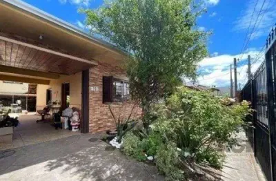 Casa com 4 quartos à venda na Rua Carlos Fraga, 76, Vila Márcia, Cachoeirinha