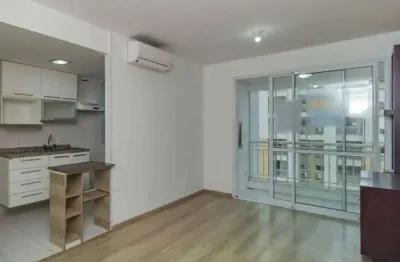 Vende-se apartamento com 2 quartos (1 suíte), 62m² e 1 vaga – vila ipiranga