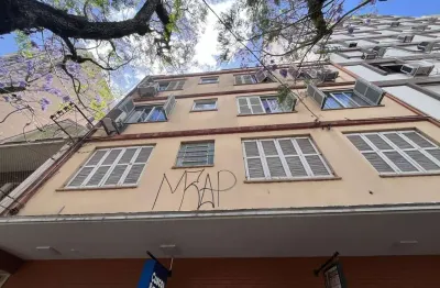 Apartamento de 2 quartos no bairro cidade baixa em porto alegre