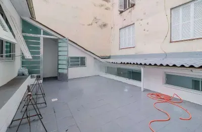 Apartamento garden com 2 quartos e 67m² - rua riachuelo - centro histórico, porto alegre