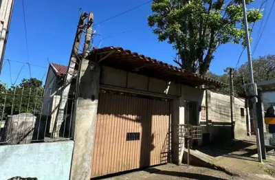 Casa comercial para locação no bairro cascata – ampla estrutura e excelente acesso