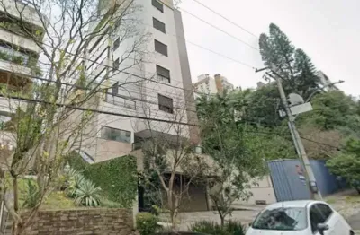 Vende-se cobertura com 2 quartos (1 suíte), 185m² e 2 vagas – rio branco