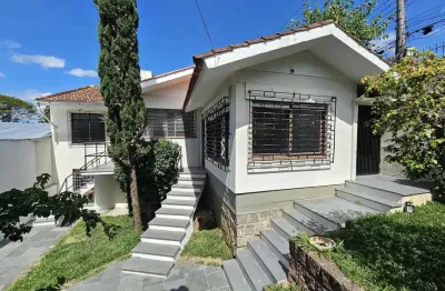 Casa com 3 quartos à venda na Rua Indianápolis, 178, Três Figueiras, Porto Alegre