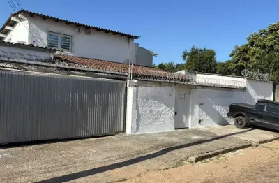 Casa com 3 quartos à venda na Rua Ernesto Dornelles, 326, Jardim Carvalho, Porto Alegre