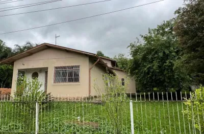 Chácara a venda com casa de 170 m2, terreno com 968 m2 em nova santa rita