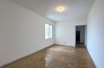 Apartamento 1 dormitório em andar alto, no coração do centro histórico