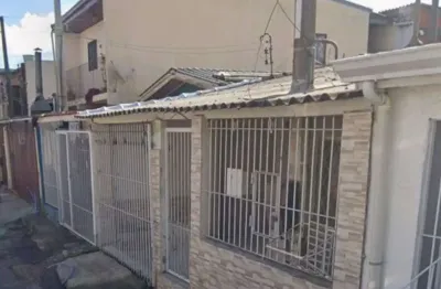 Casa com 2 quartos 1 vaga na rua união, zona norte de porto alegre