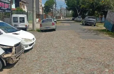 Terreno à venda na Rua Ângelo Barcelos, 190, Vila João Pessoa, Porto Alegre